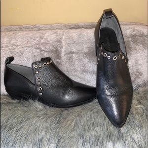 REBECCA MINKOFF Black leather booties 8.5